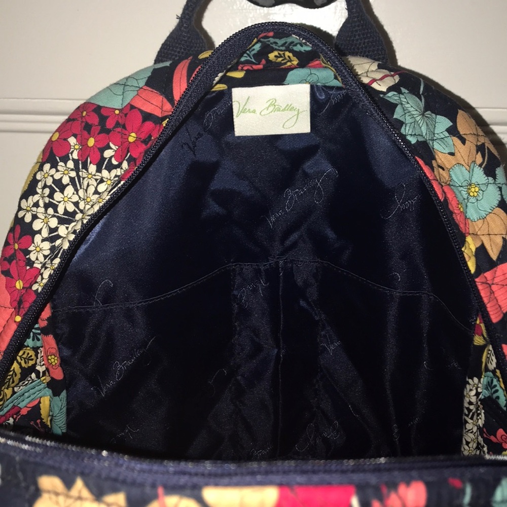 Vera Bradley Backpack - Picture 3 of 5